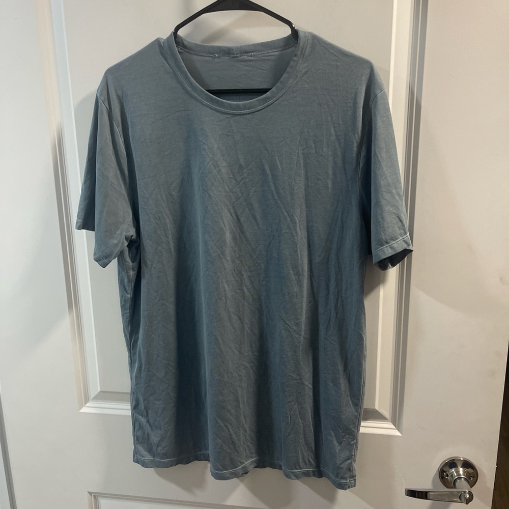 Lululemon Men's Blue T-Shirt PTP 21 Very Good Condition No Size Tags